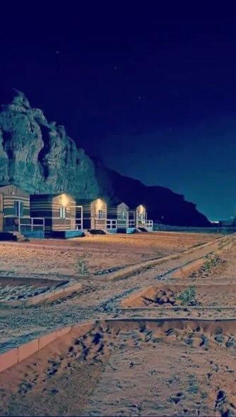ホテル Oryx Camp ワディ ・ラム エクステリア 写真