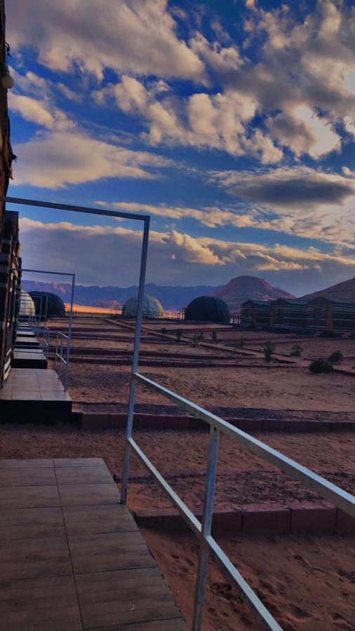 ホテル Oryx Camp ワディ ・ラム エクステリア 写真
